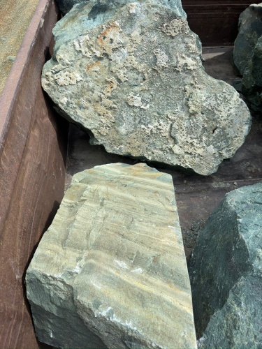 Ландшафтные глыбы зелёные 200-500 килограмм купить в Асбесте