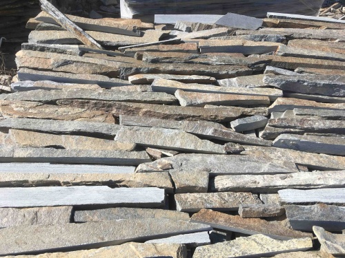 Горбушка златолит мультиколор для облицовки купить в Асбесте