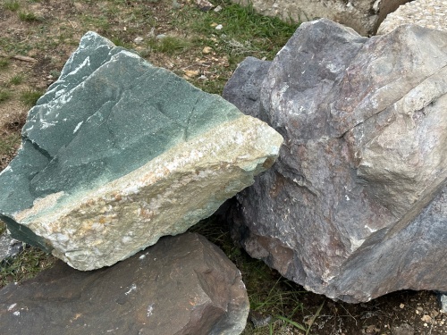 Камни для ландшафтного дизайна зелёные 10-60 килограмм купить в Асбесте