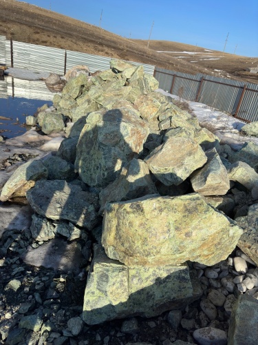 Камни для ландшафтного дизайна зелёные 10-60 килограмм купить в Асбесте