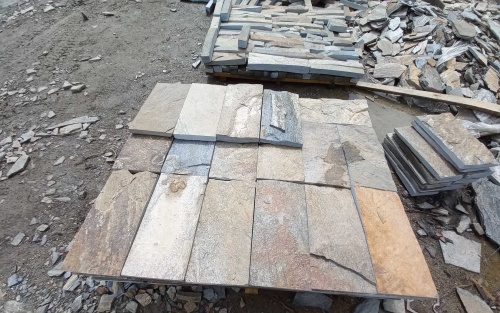 Плитка пилёная златолит Уральский для цоколя, отмостки купить в Асбесте