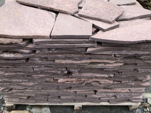 Плитняк лемезит бордовый для облицовки цоколя 20-25 мм  купить в Асбесте